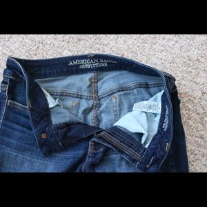 Highwaisted American Eagle Jeggings (Dark Wash)